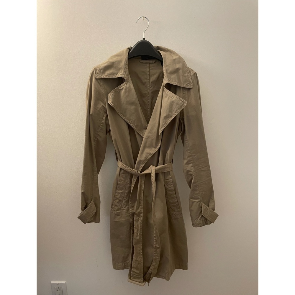 THEORY Oaklane Short Trench in Chino (Sz M)